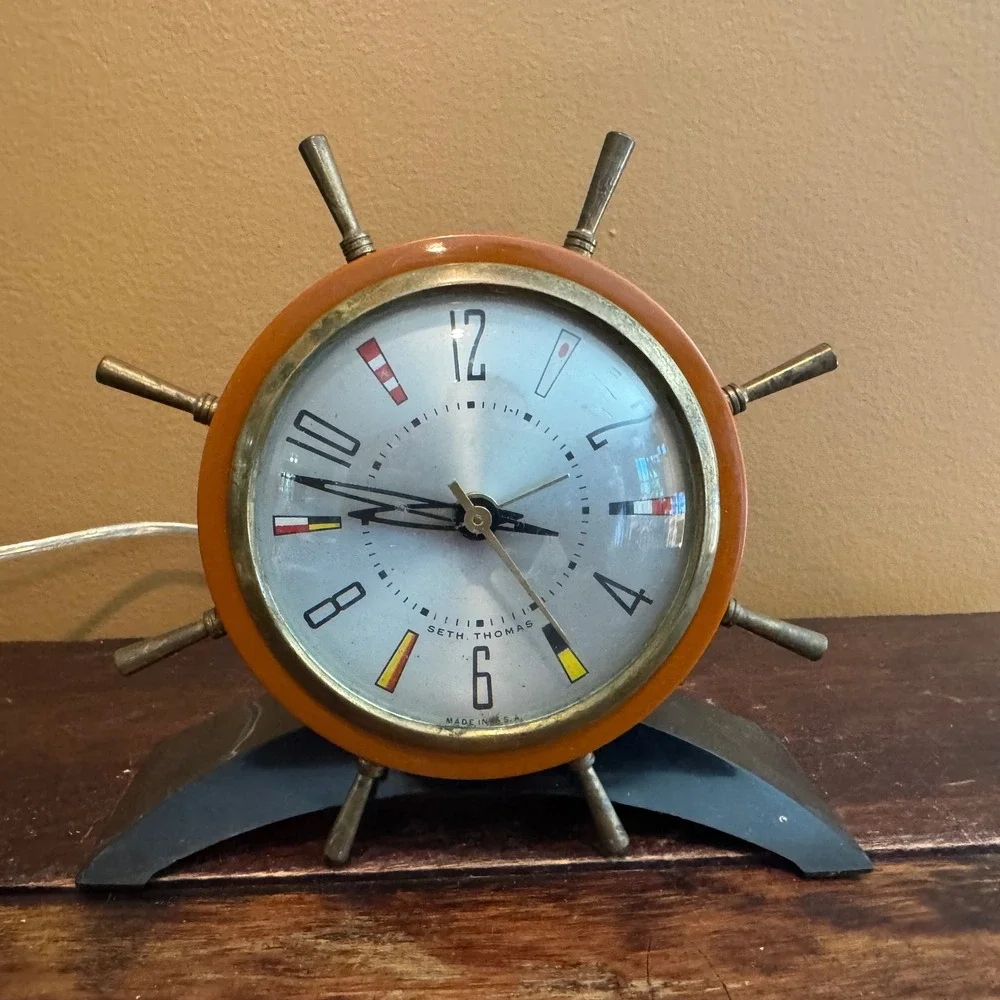 Vintage Seth Thomas‎ Rudder Clock Mid Century Modern Nautical Decor E925-003